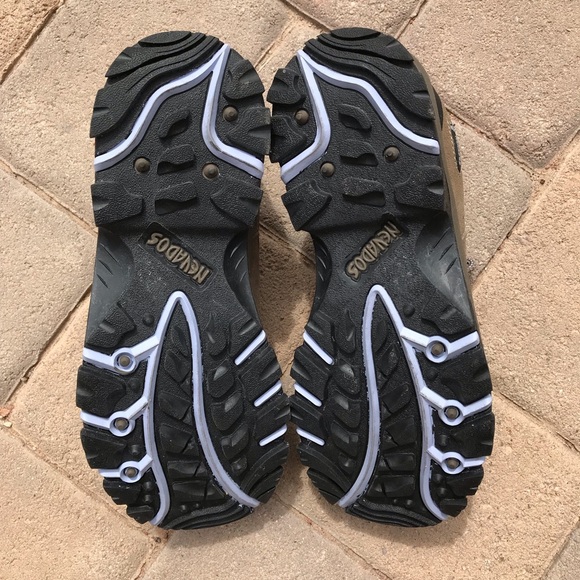 Nevados Womens Low Hiking Shoes NEW Size 9.5 Brown Boomerang ll Style V4088W - Picture 4 of 11